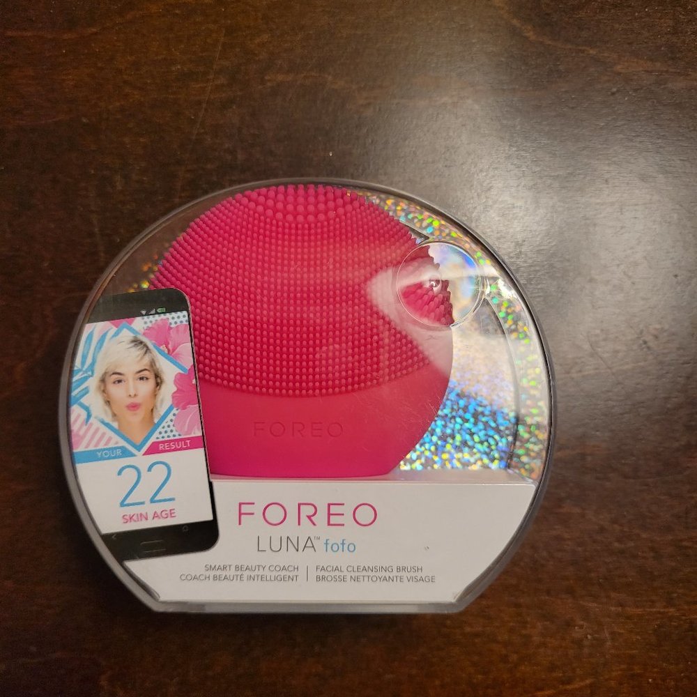 Foreo Luna foto facial cleansing brush